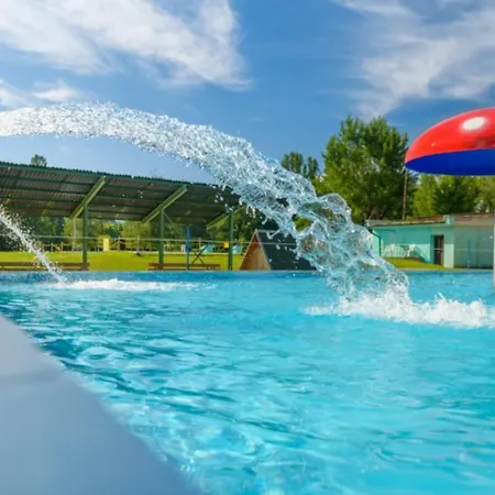 Kamp alanı Chalmova 27