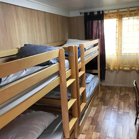 Kemping Chalmova 27 Besztercsény